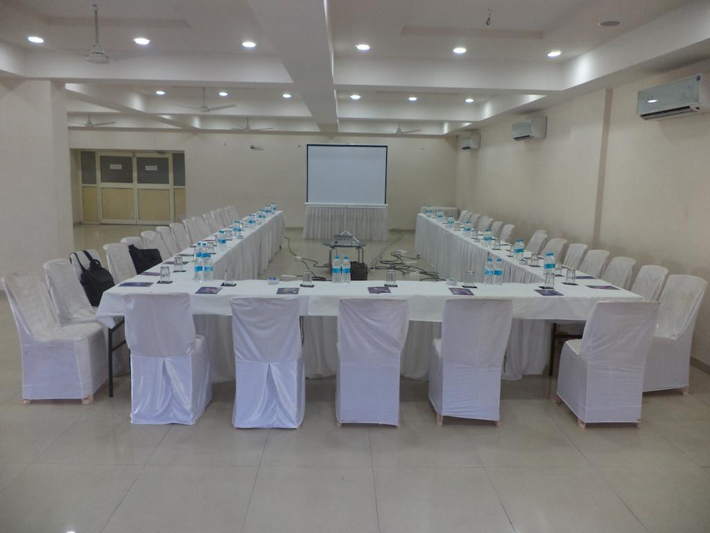 Tanarika Resort Bhusāwal Extérieur photo
