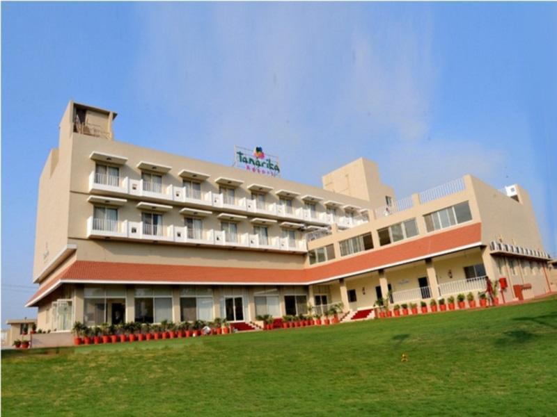 Tanarika Resort Bhusāwal Extérieur photo